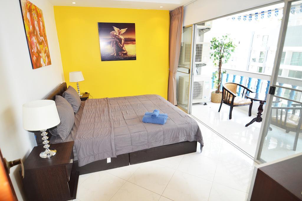 Ruamchok Ocean View Apartment Pattaya Exterior photo