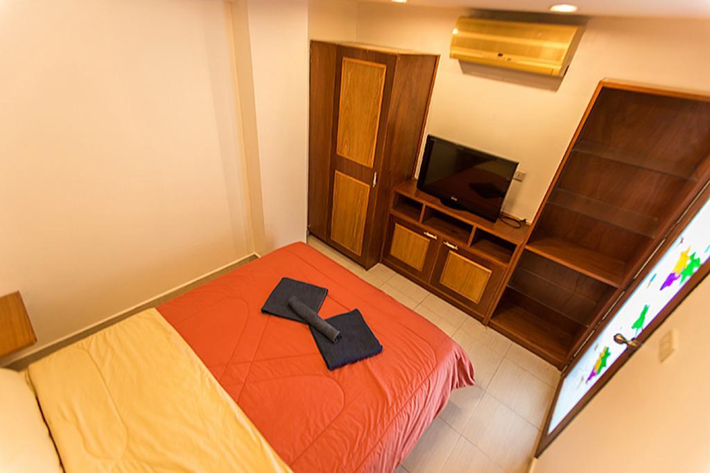Ruamchok Ocean View Apartment Pattaya Exterior photo