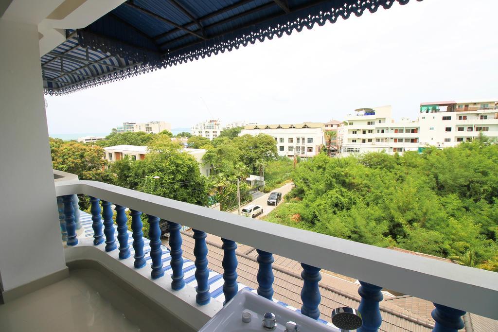 Ruamchok Ocean View Apartment Pattaya Room photo